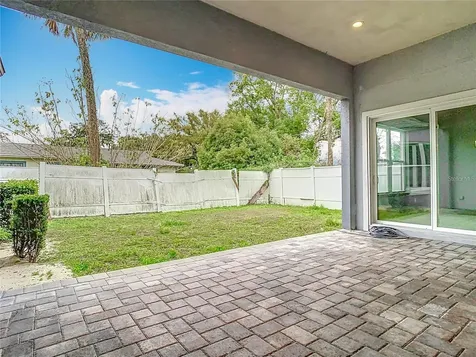 1021 W 25th Street Sanford FL 32771