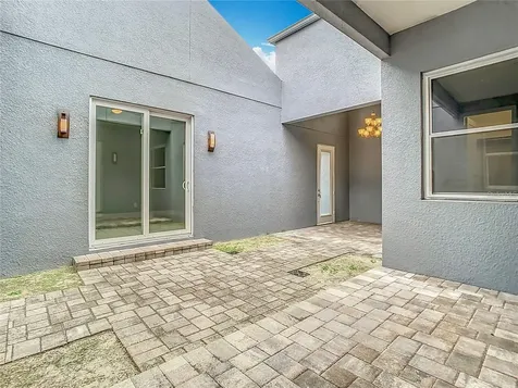 1021 W 25th Street Sanford FL 32771