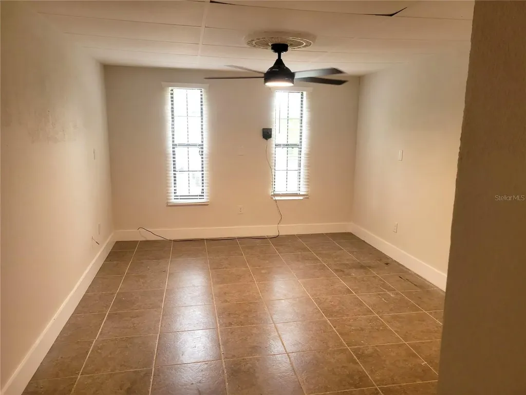 1835 Maryland Avenue NE St Petersburg FL 33703