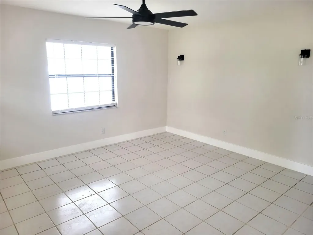 1835 Maryland Avenue NE St Petersburg FL 33703
