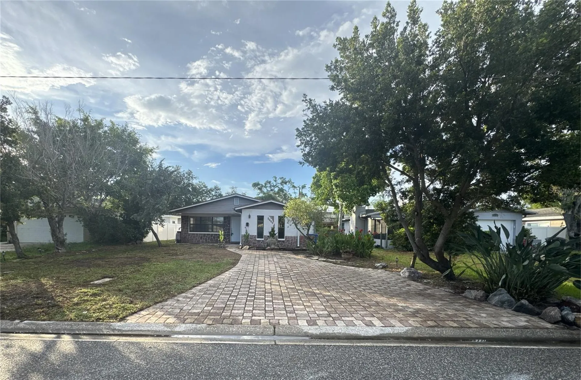 1835 Maryland Avenue NE St Petersburg FL 33703