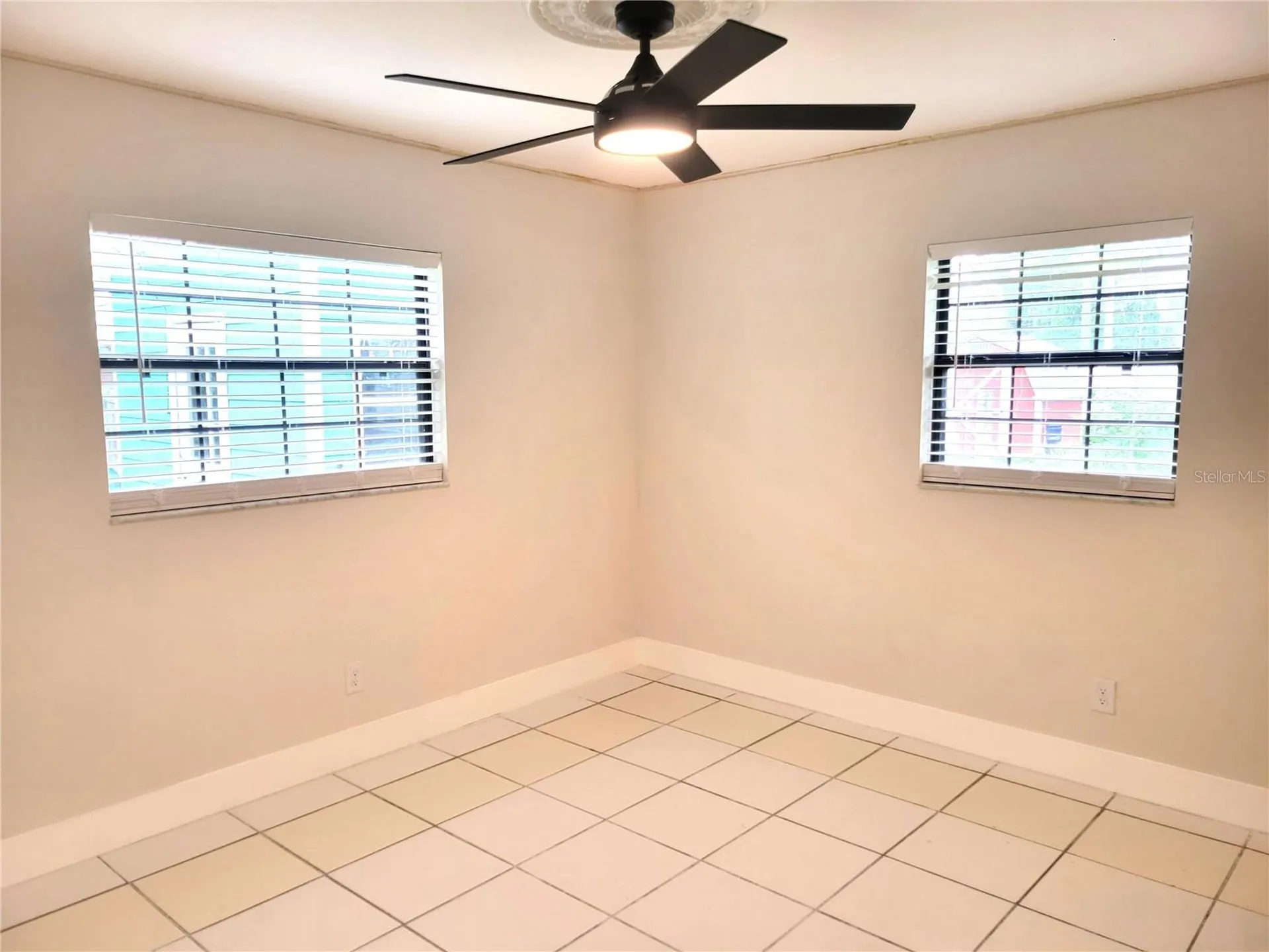 1835 Maryland Avenue NE St Petersburg FL 33703
