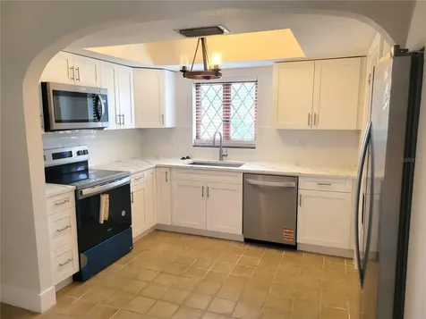 1835 Maryland Avenue NE St Petersburg FL 33703