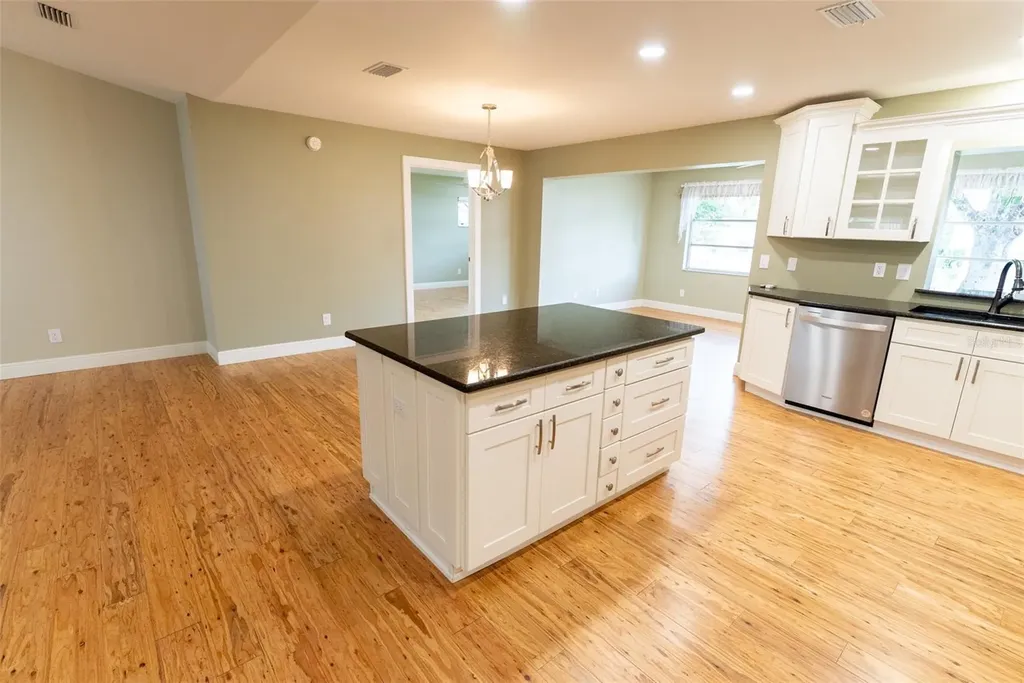 8743 SW 90th Lane Ocala FL 34481