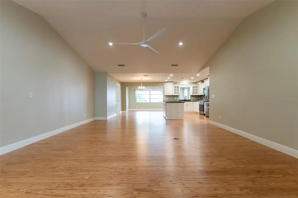 8743 SW 90th Lane Ocala FL 34481