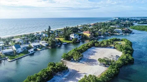 15061 Shady Palms Lane Nokomis FL 34275
