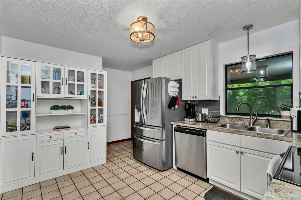 6389 E Holly Street Inverness FL 34452