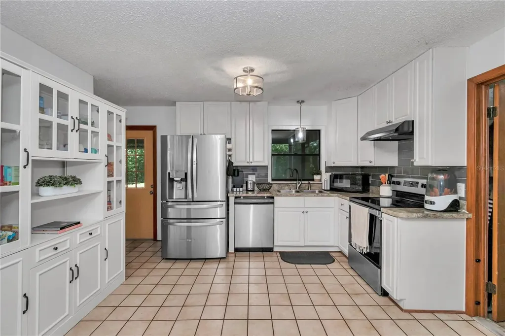 6389 E Holly Street Inverness FL 34452