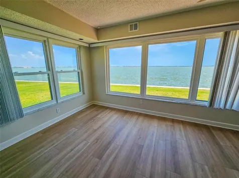 5900 Shore Boulevard S Gulfport FL 33707