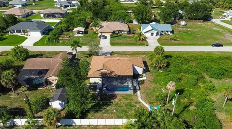 7273 Bridgeport Lane Englewood FL 34224