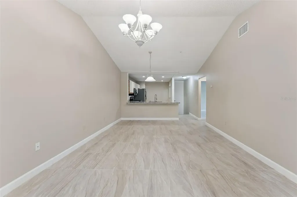 683 Post Oak Circle Altamonte Springs FL 32701