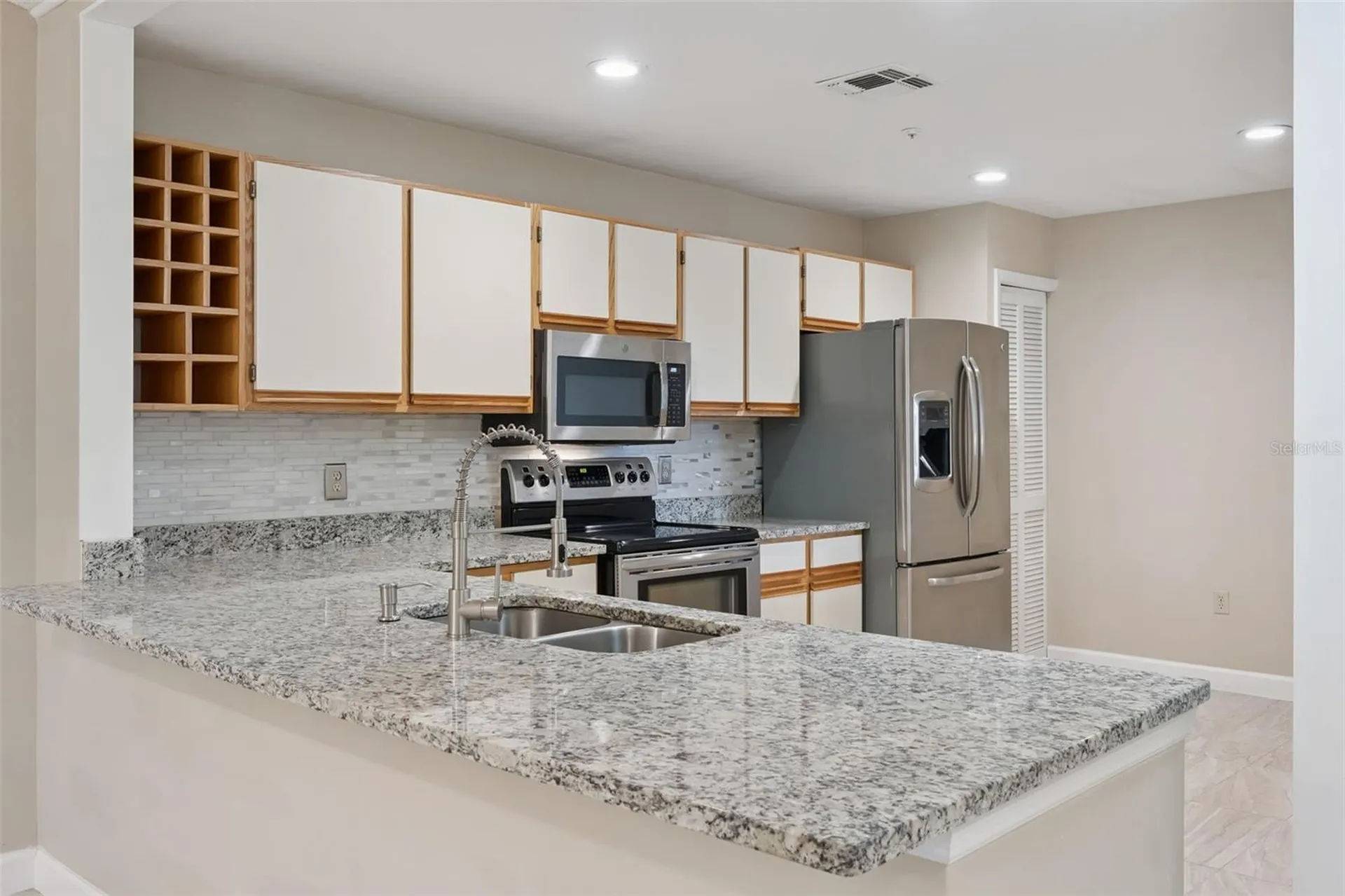 683 Post Oak Circle Altamonte Springs FL 32701