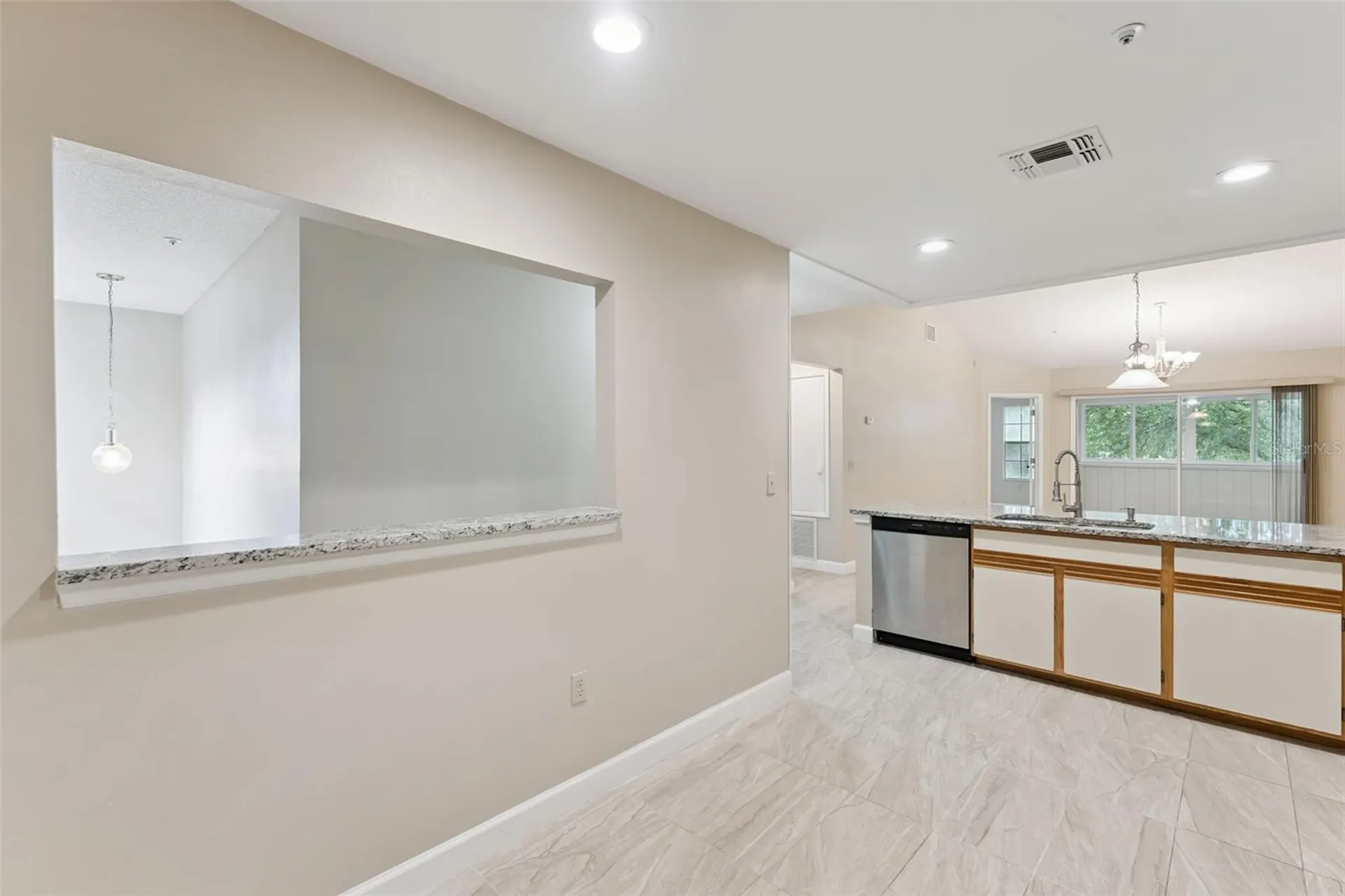683 Post Oak Circle Altamonte Springs FL 32701