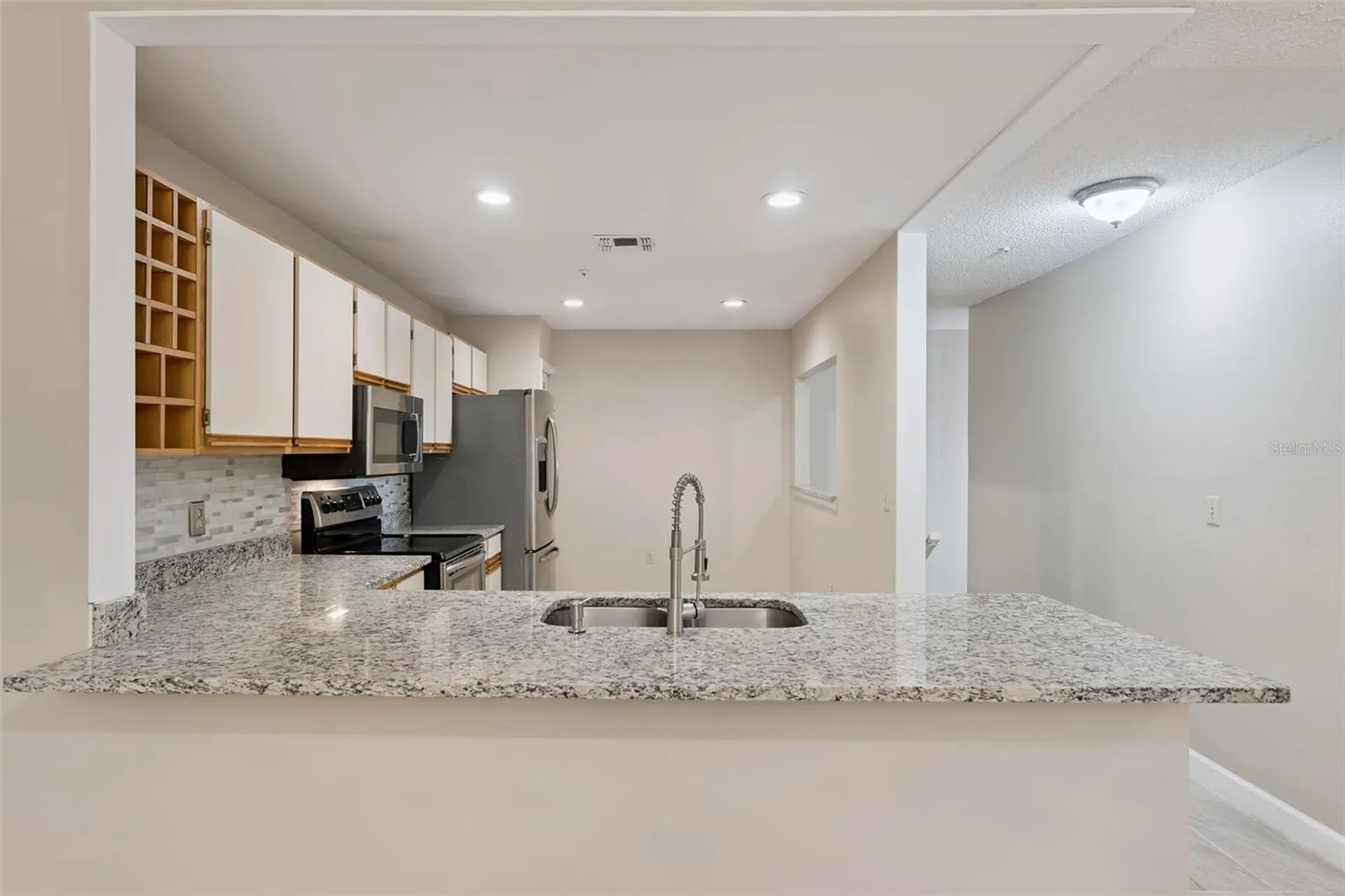 683 Post Oak Circle Altamonte Springs FL 32701