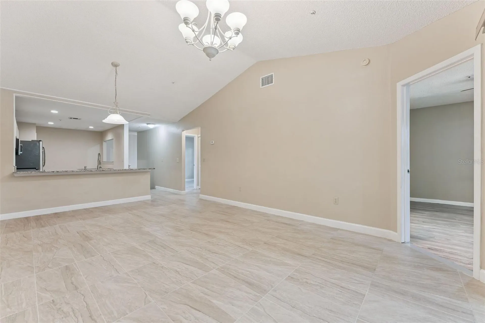 683 Post Oak Circle Altamonte Springs FL 32701