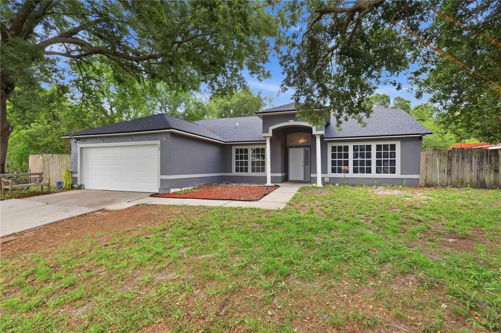 725 W 9th Street Deltona FL 32725