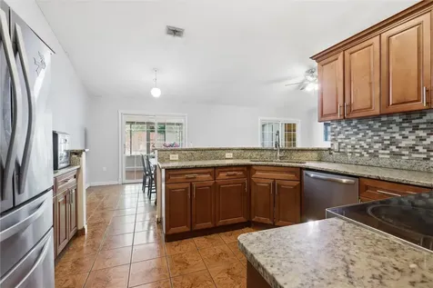 725 W 9th Street Deltona FL 32725