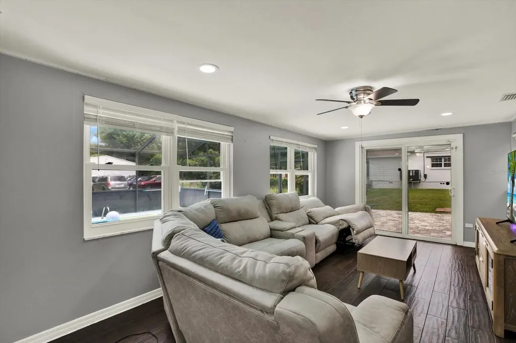 1111 Durant Road Brandon FL 33511