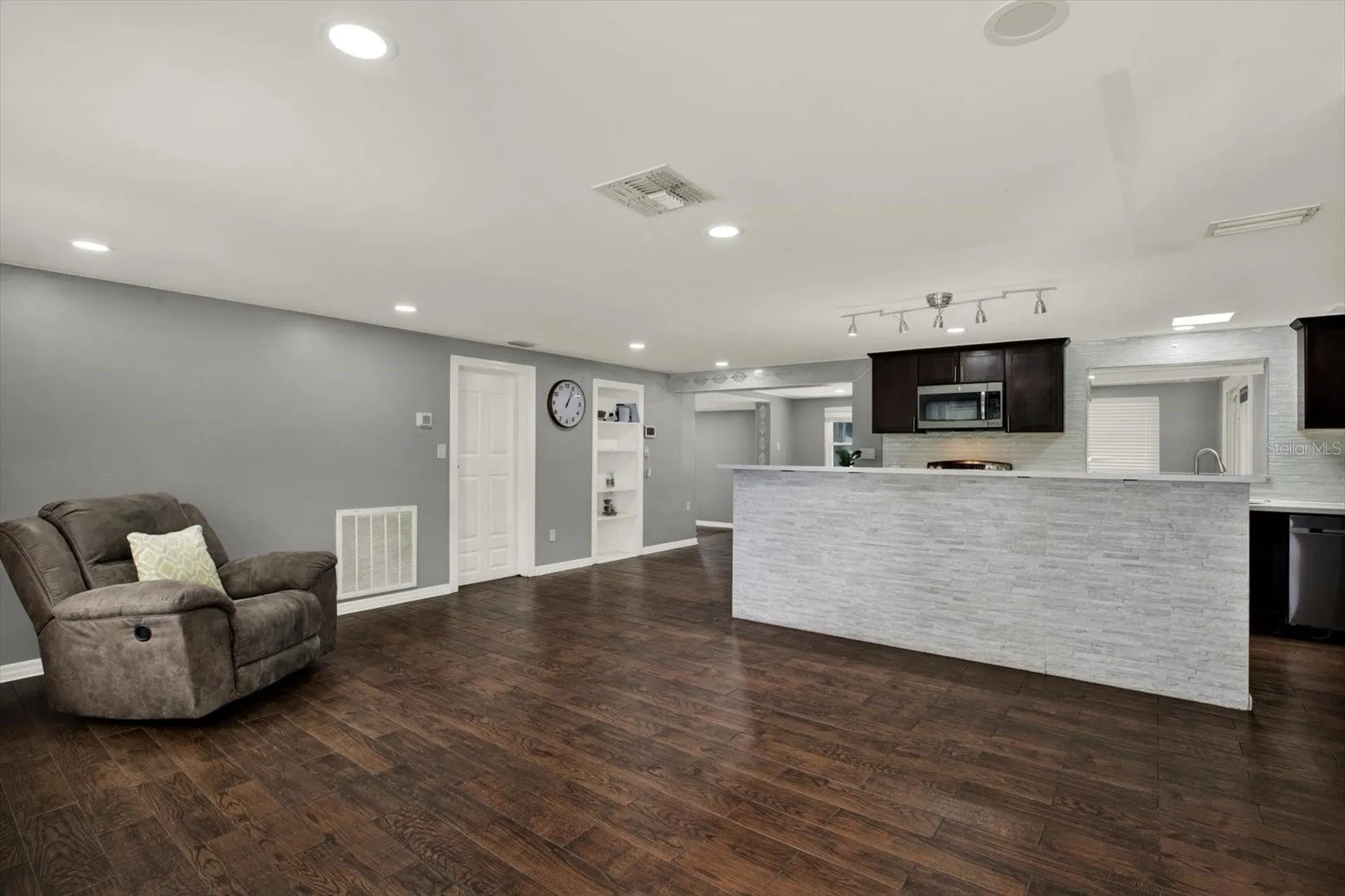 1111 Durant Road Brandon FL 33511