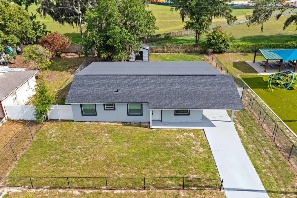 39530 Lincoln Avenue Zephyrhills FL 33542