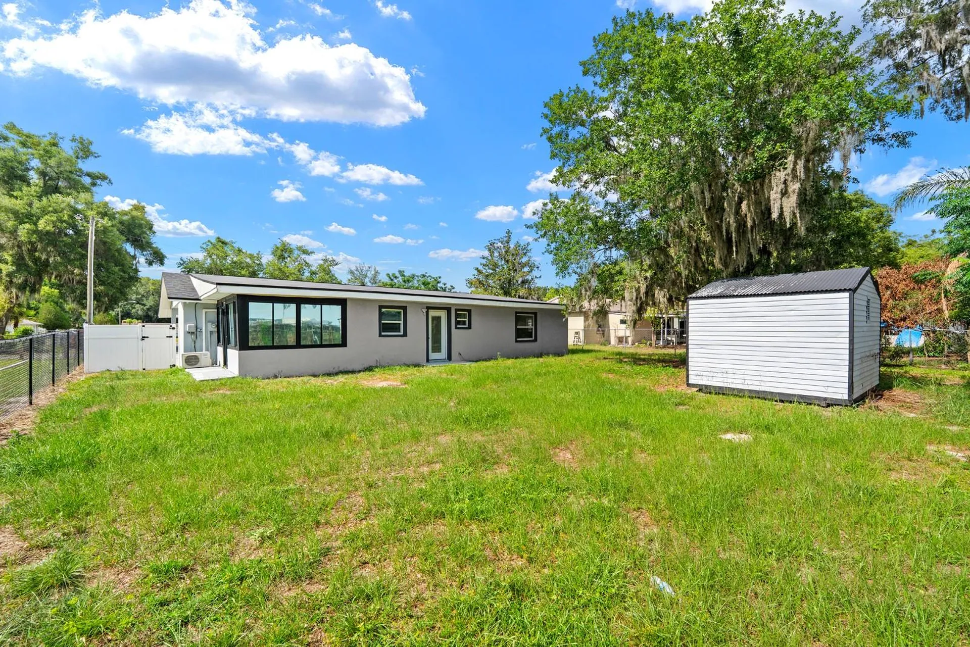 39530 Lincoln Avenue Zephyrhills FL 33542