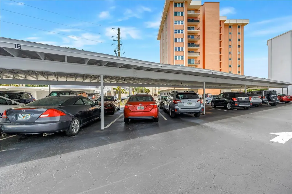 1100 N Shore Drive NE St Petersburg FL 33701