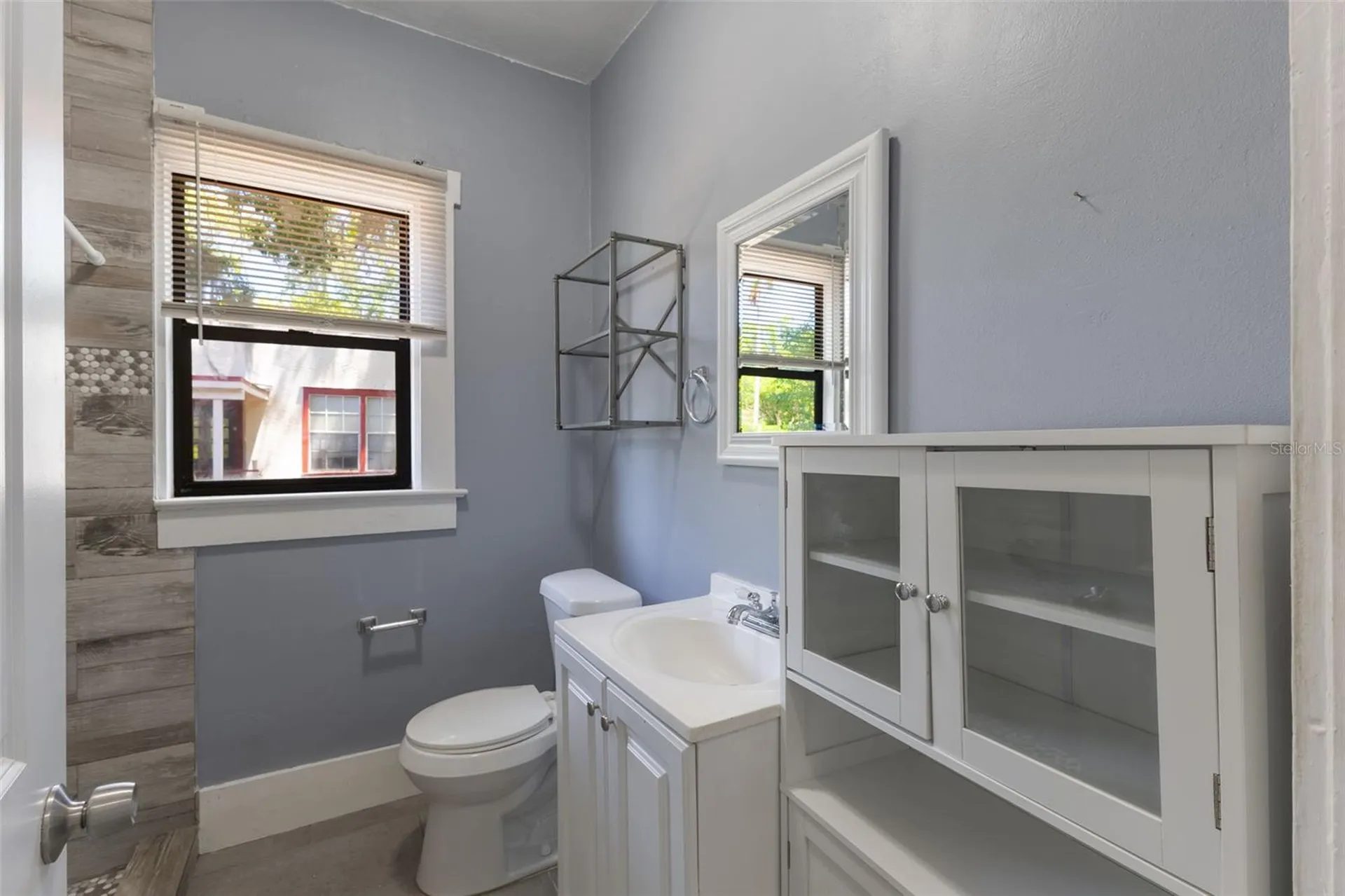 735 N Clara Avenue Deland FL 32720