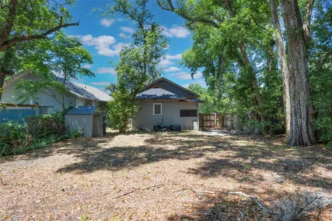 735 N Clara Avenue Deland FL 32720