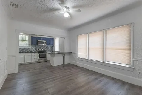 735 N Clara Avenue Deland FL 32720