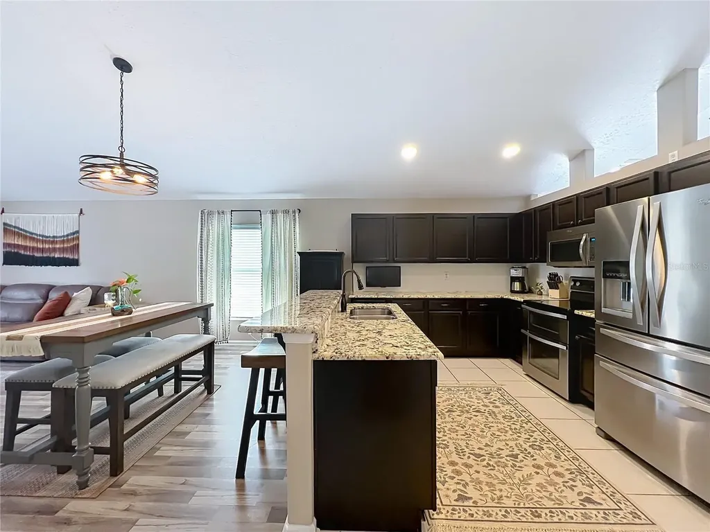 2886 Sweetspire Circle Oviedo FL 32766
