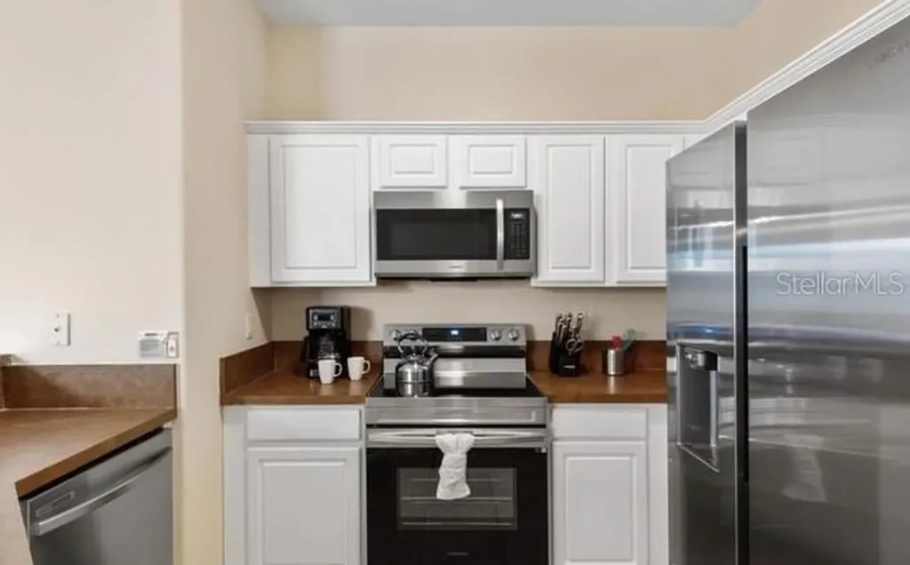 2847 Oakwater Drive Kissimmee FL 34747