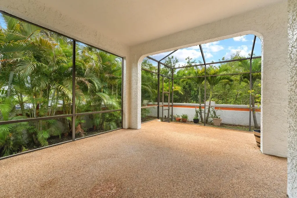 2985 La Concha Drive Clearwater FL 33762