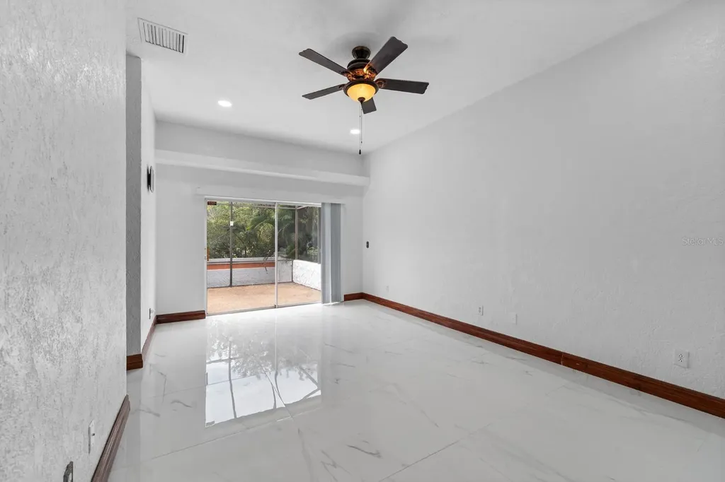 2985 La Concha Drive Clearwater FL 33762