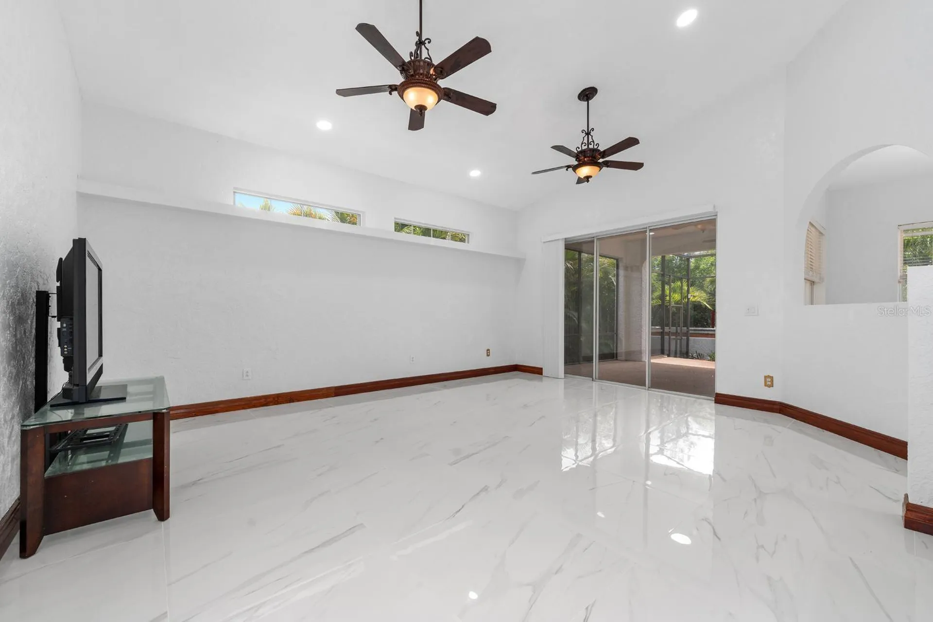 2985 La Concha Drive Clearwater FL 33762