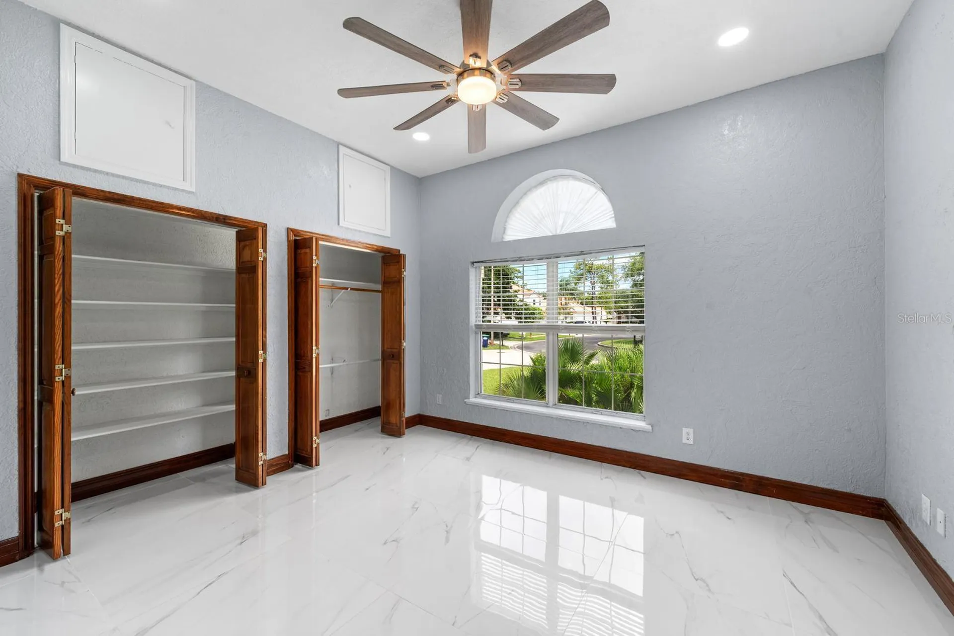 2985 La Concha Drive Clearwater FL 33762