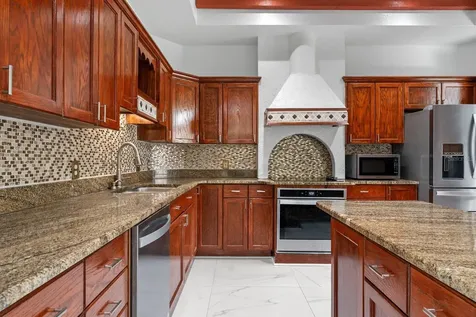 2985 La Concha Drive Clearwater FL 33762