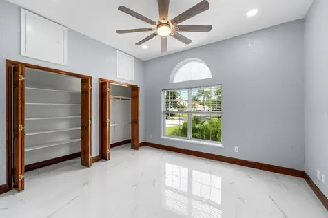 2985 La Concha Drive Clearwater FL 33762
