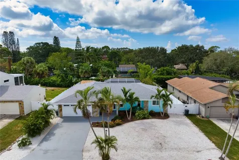 7719 25th Avenue W Bradenton FL 34209