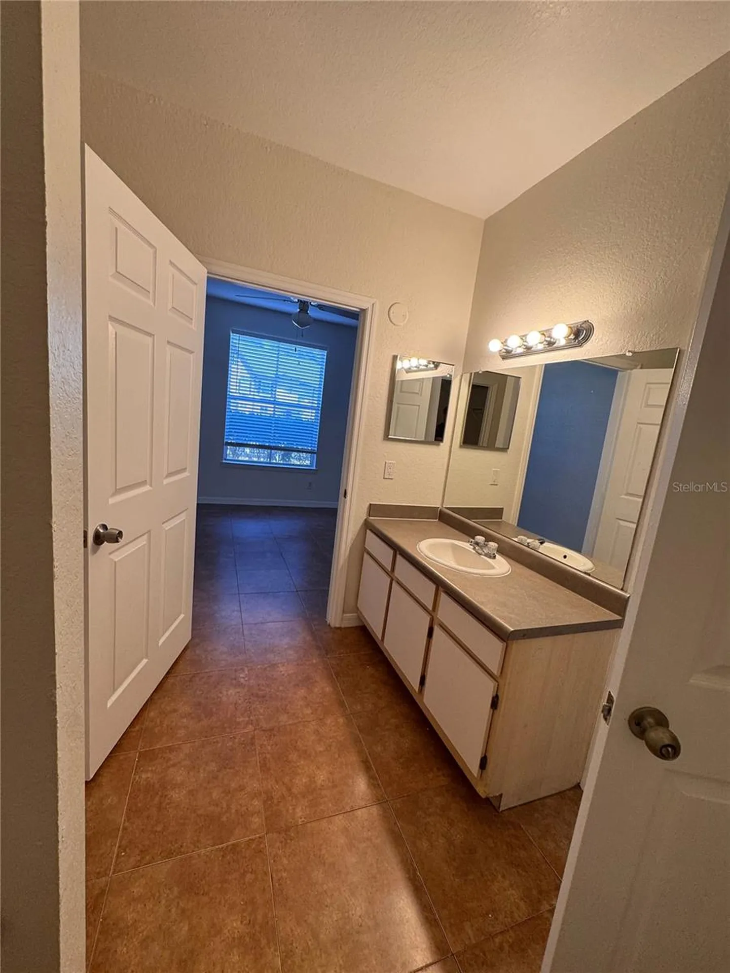 6025 Westgate Drive Orlando FL 32835