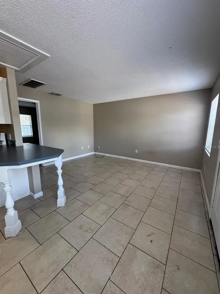 3028 Robert Avenue Auburndale FL 33823
