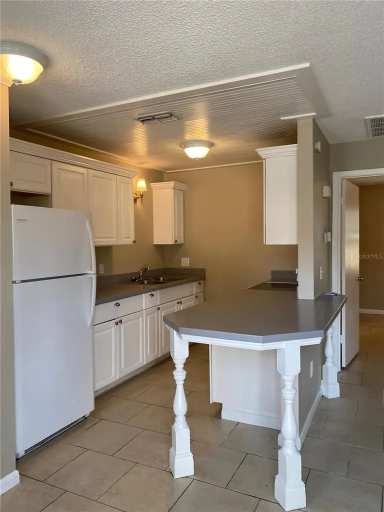 3028 Robert Avenue Auburndale FL 33823