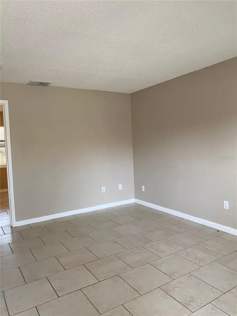3028 Robert Avenue Auburndale FL 33823
