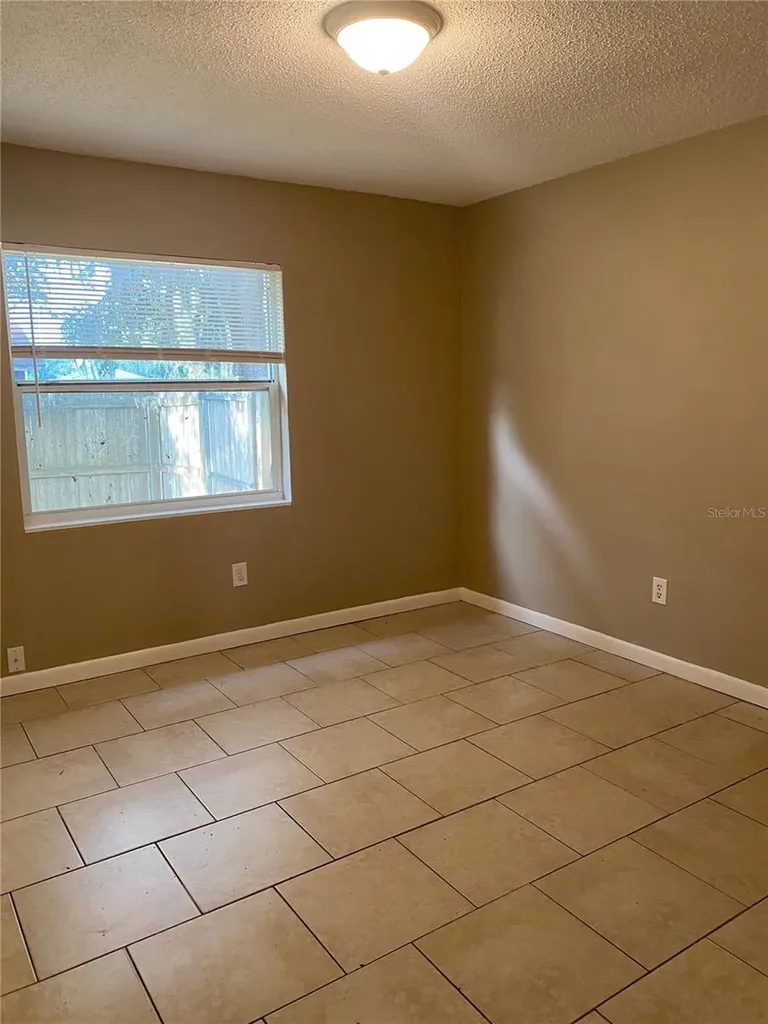 3028 Robert Avenue Auburndale FL 33823