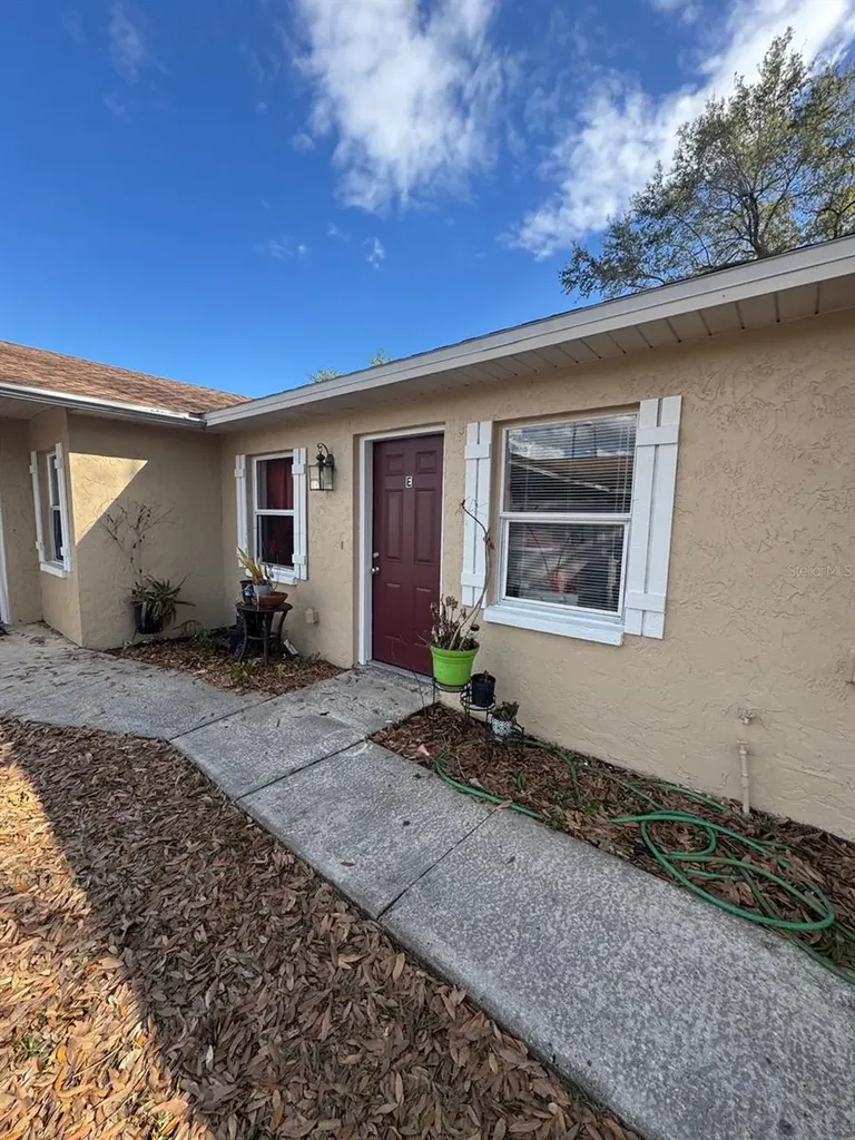 3028 Robert Avenue Auburndale FL 33823
