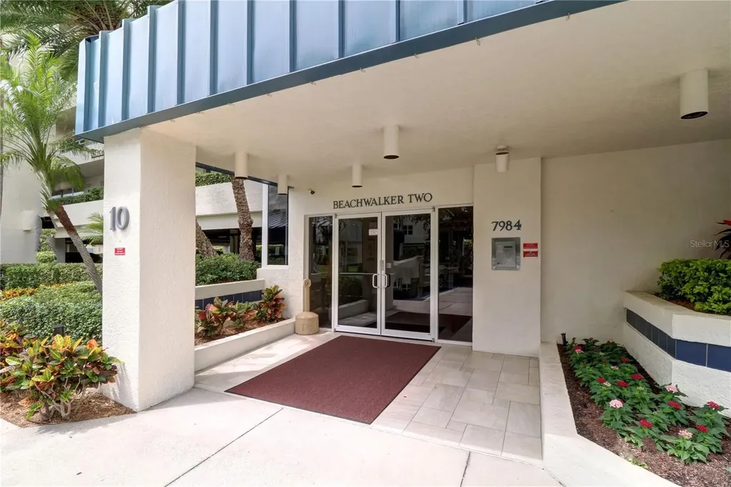 7974 Sailboat Key Boulevard S South Pasadena FL 33707