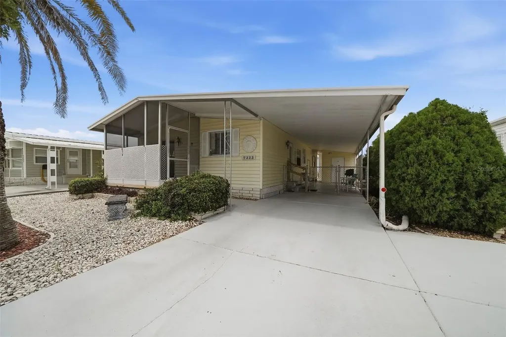 7323 Grand Pine Drive Hudson FL 34667