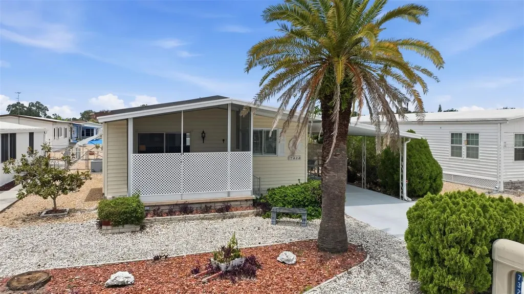 7323 Grand Pine Drive Hudson FL 34667