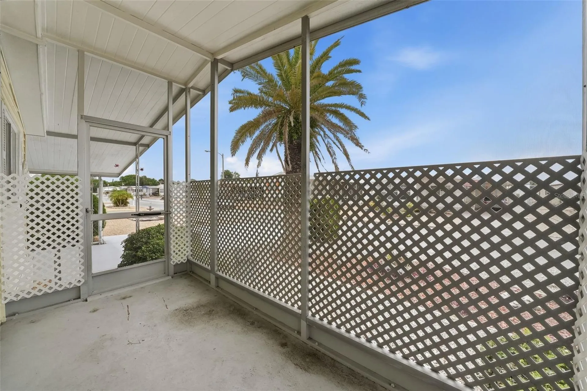 7323 Grand Pine Drive Hudson FL 34667