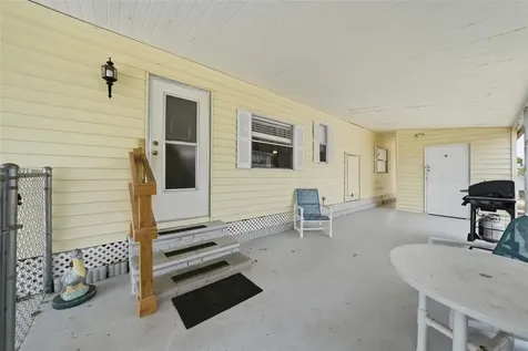 7323 Grand Pine Drive Hudson FL 34667