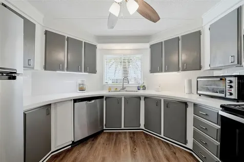 7323 Grand Pine Drive Hudson FL 34667